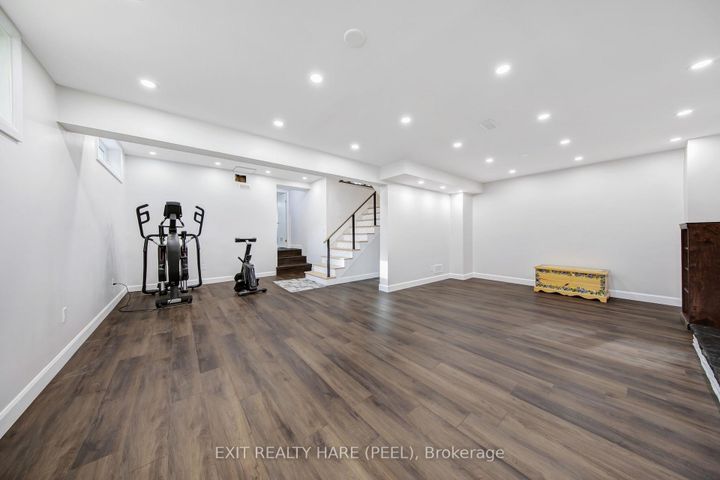 Photo 32 at 35 Ridgehill Drive, Brampton South, Brampton