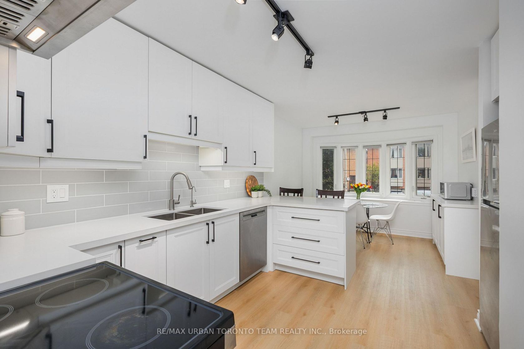 50 Ashland Avenue, Woodbine Corridor, Toronto 2