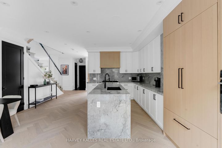 Photo 6 at 233 MacPherson Avenue, Casa Loma, Toronto