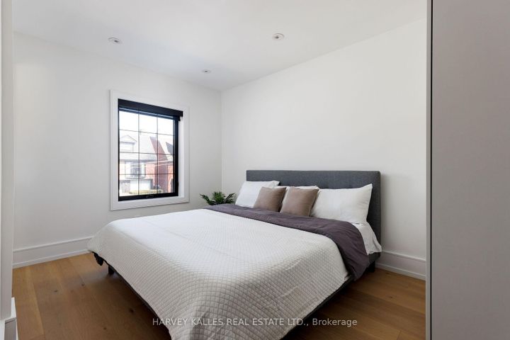 Photo 24 at 233 MacPherson Avenue, Casa Loma, Toronto