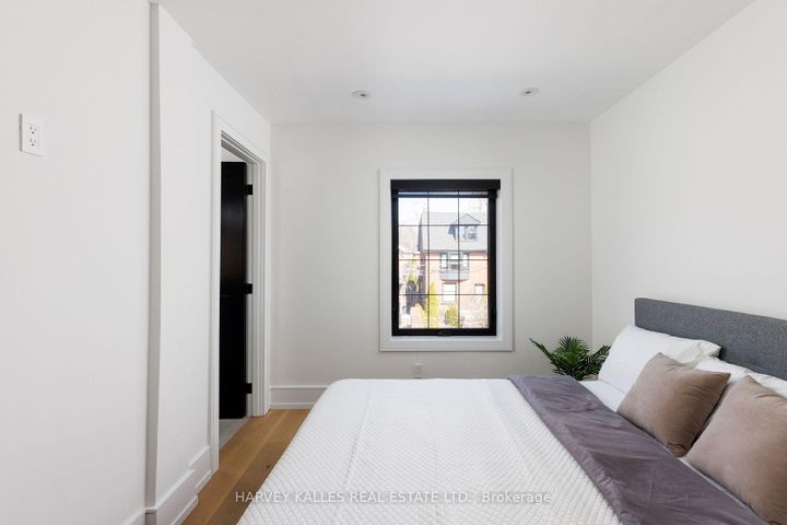 Photo 25 at 233 MacPherson Avenue, Casa Loma, Toronto