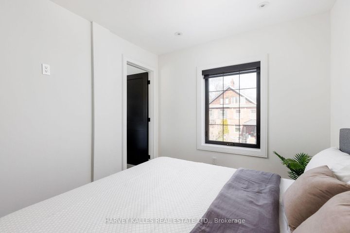 Photo 27 at 233 MacPherson Avenue, Casa Loma, Toronto