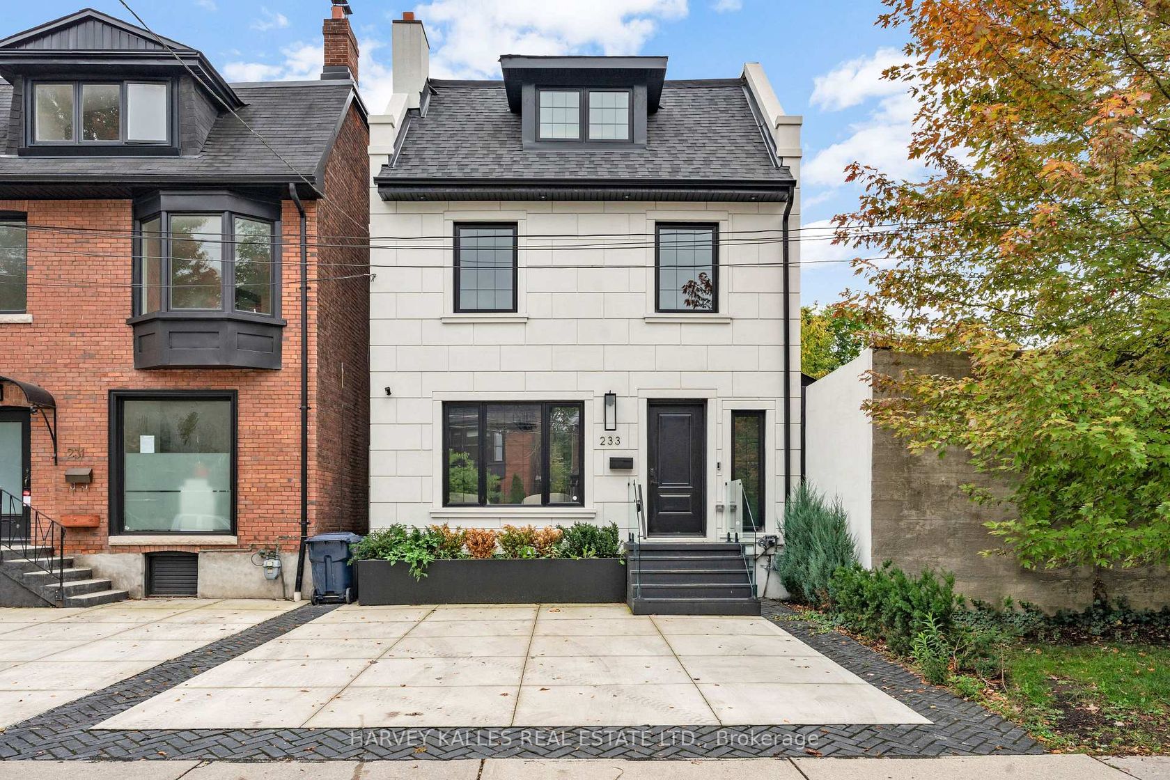 233 MacPherson Avenue, Casa Loma, Toronto 2