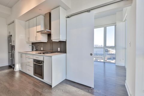 Photo 6 at 603 - 75 The Donway, Don Mills, Toronto