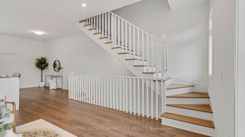 Photo 19 at 3055 Trailside Drive, GO Glenorchy, Oakville