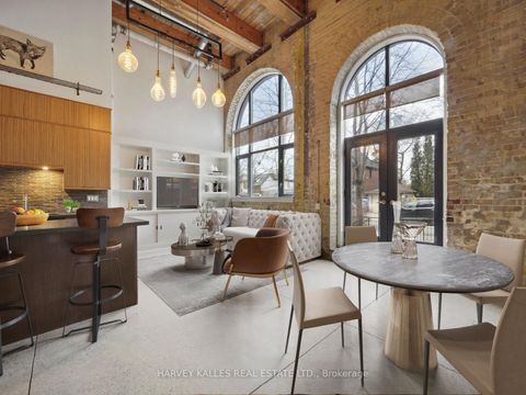 Photo 4 at 110 - 363 Sorauren Avenue, Roncesvalles, Toronto