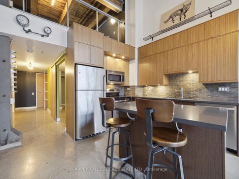 Photo 5 at 110 - 363 Sorauren Avenue, Roncesvalles, Toronto