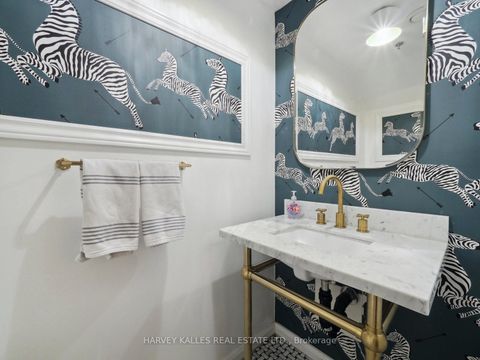 Photo 7 at 110 - 363 Sorauren Avenue, Roncesvalles, Toronto