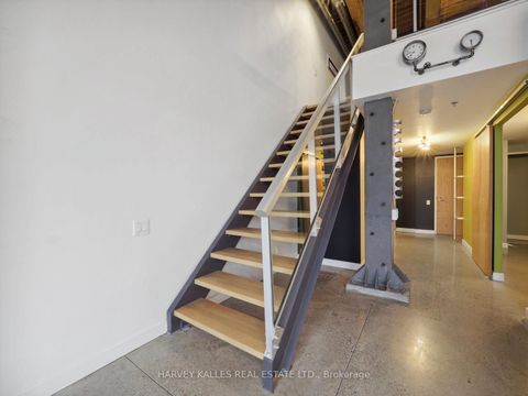 Photo 8 at 110 - 363 Sorauren Avenue, Roncesvalles, Toronto
