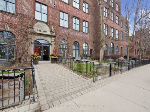 Photo 12 at 110 - 363 Sorauren Avenue, Roncesvalles, Toronto