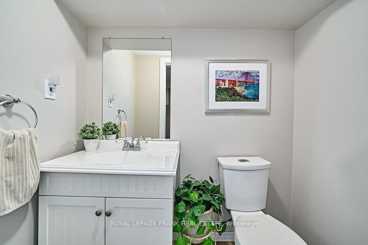 Photo 21 at 483 Nipigon Street, McLaughlin, Oshawa