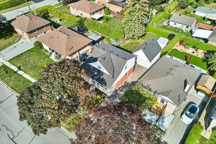Photo 28 at 483 Nipigon Street, McLaughlin, Oshawa