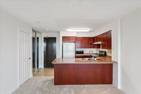 Photo 10 at 2307 - 18 Spring Garden Avenue, Willowdale East, Toronto