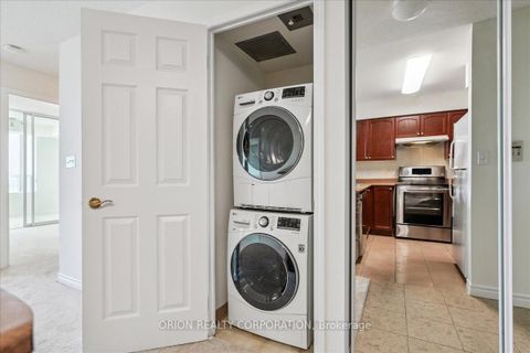 Photo 13 at 2307 - 18 Spring Garden Avenue, Willowdale East, Toronto Photo 13 at 2307 - 18 Spring Garden Avenue, Willowdale East, Toronto