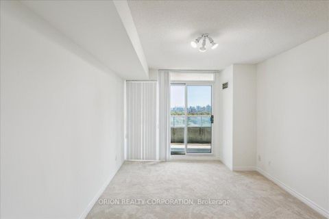 Photo 16 at 2307 - 18 Spring Garden Avenue, Willowdale East, Toronto