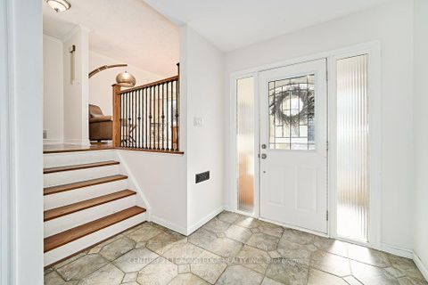 Photo 4 at 25 Eileen Drive, Allandale Heights, Barrie