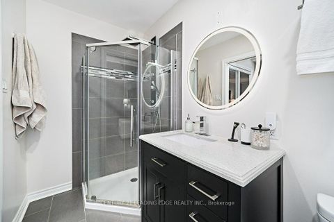 Photo 26 at 25 Eileen Drive, Allandale Heights, Barrie