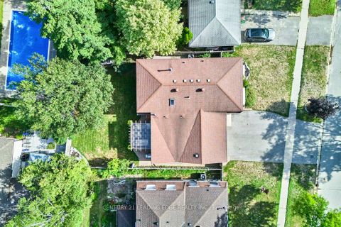 Photo 44 at 25 Eileen Drive, Allandale Heights, Barrie