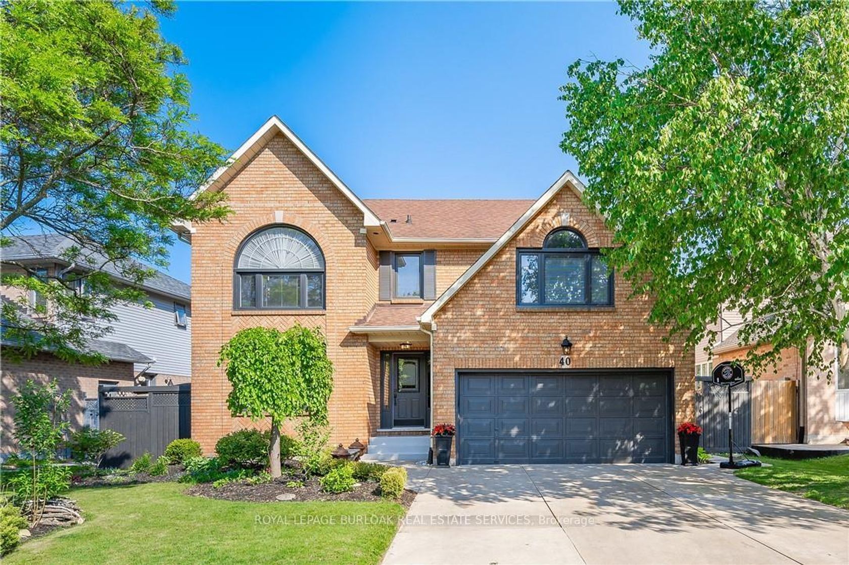 40 Springfield Boulevard, Ancaster, Hamilton 2