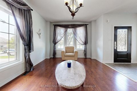 Photo 10 at 43 Alhart Street, Jefferson, Richmond Hill