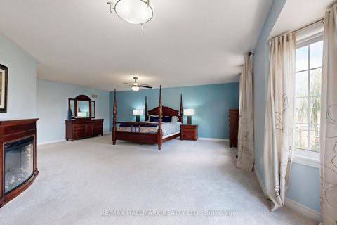 Photo 16 at 43 Alhart Street, Jefferson, Richmond Hill