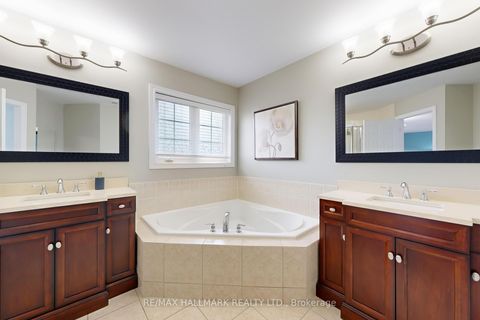 Photo 18 at 43 Alhart Street, Jefferson, Richmond Hill