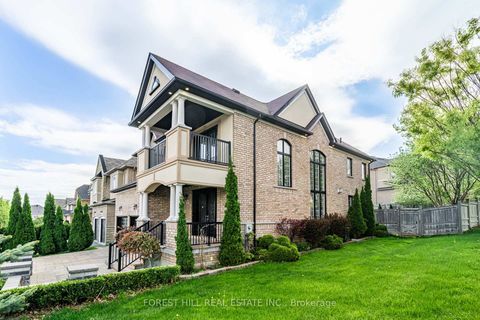 Photo 2 at 36 Zoran Lane, Patterson, Vaughan