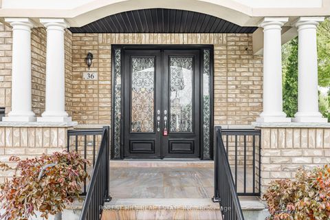 Photo 3 at 36 Zoran Lane, Patterson, Vaughan