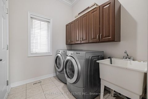 Photo 13 at 36 Zoran Lane, Patterson, Vaughan