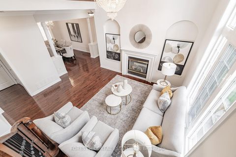 Photo 16 at 36 Zoran Lane, Patterson, Vaughan