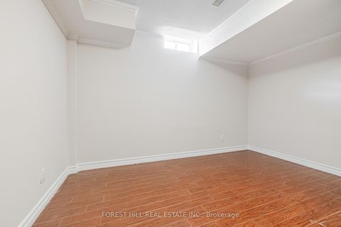 Photo 24 at 36 Zoran Lane, Patterson, Vaughan