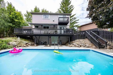 Photo 5 at 105 Catalina Drive, Guildwood, Toronto