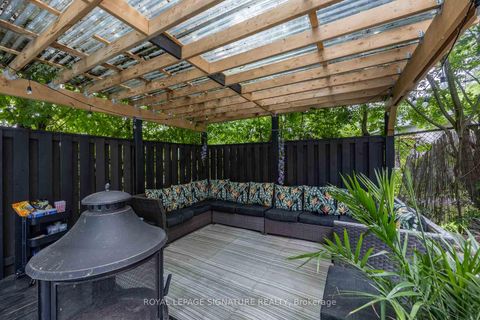 Photo 8 at 105 Catalina Drive, Guildwood, Toronto