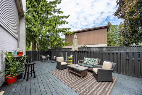 Photo 9 at 105 Catalina Drive, Guildwood, Toronto