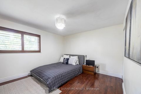 Photo 25 at 105 Catalina Drive, Guildwood, Toronto