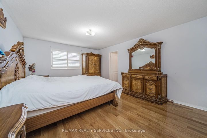 Photo 18 at 12 Roadmaster Lane, Fletcher's Meadow, Brampton