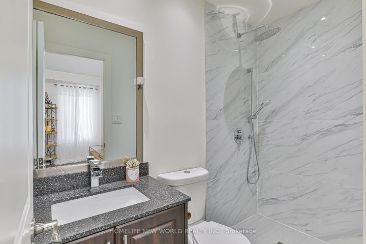 Photo 7 at 85 Casely Avenue, Rural Richmond Hill, Richmond Hill
