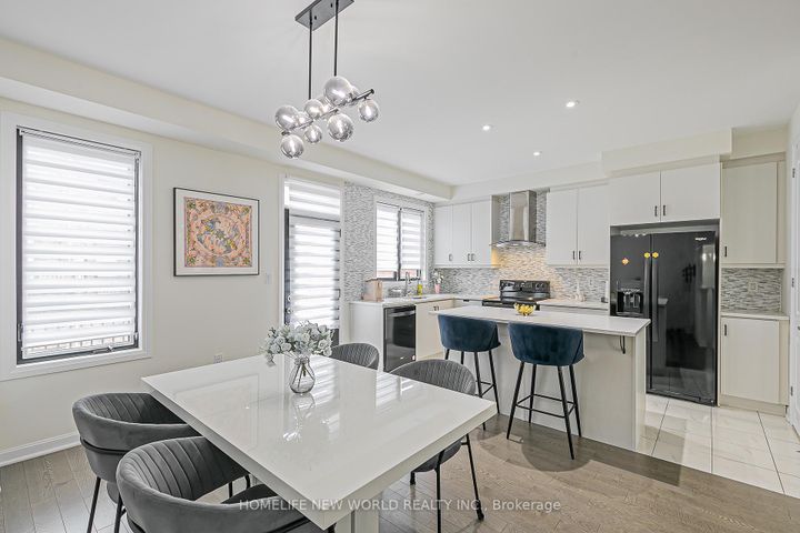 Photo 14 at 85 Casely Avenue, Rural Richmond Hill, Richmond Hill