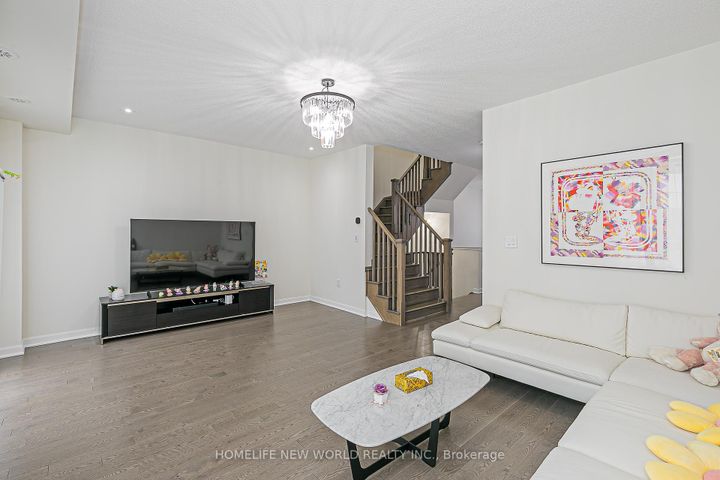 Photo 18 at 85 Casely Avenue, Rural Richmond Hill, Richmond Hill