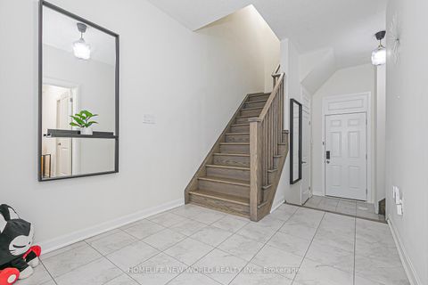 Photo 8 at 85 Casely Avenue, Rural Richmond Hill, Richmond Hill