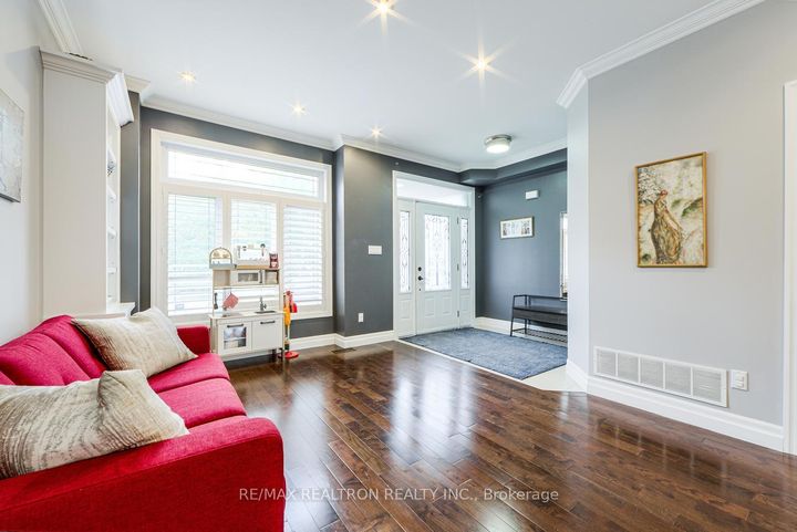 Photo 4 at 20 Westbrook Avenue, Lumsden, Toronto