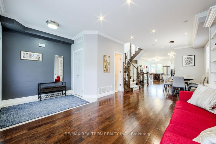 Photo 5 at 20 Westbrook Avenue, Lumsden, Toronto