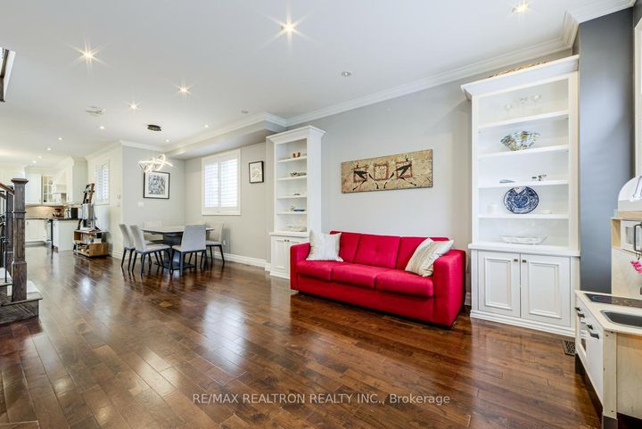 Photo 6 at 20 Westbrook Avenue, Lumsden, Toronto
