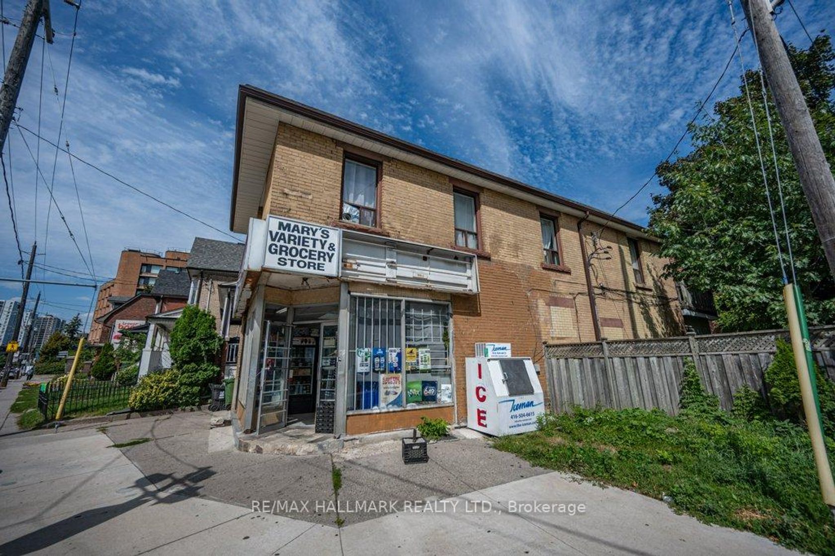 675 Broadview Avenue, North Riverdale, Toronto photo number 2