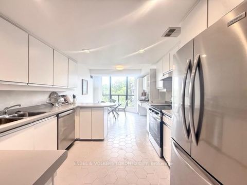 Photo 16 at 507 - 2900 Yonge Street, Lawrence Park South, Toronto