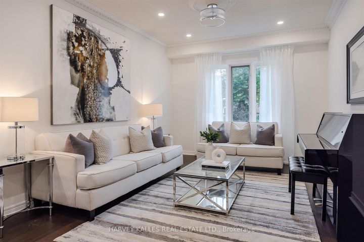 Photo 7 at 94 Sutcliffe Crescent, Cachet, Markham
