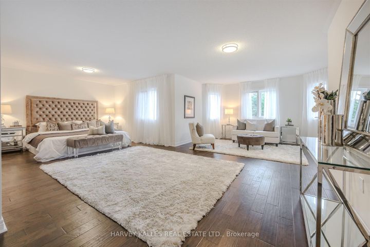 Photo 28 at 94 Sutcliffe Crescent, Cachet, Markham