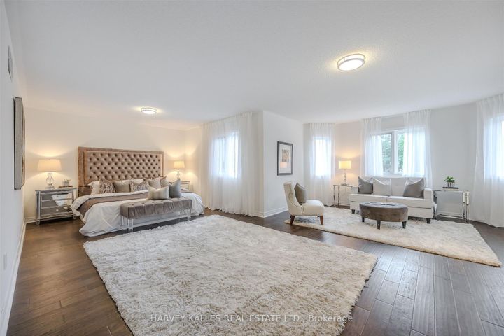 Photo 29 at 94 Sutcliffe Crescent, Cachet, Markham