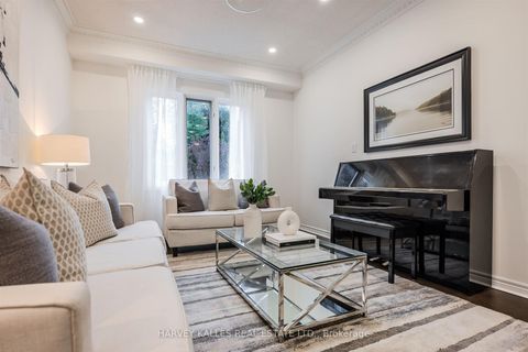 Photo 8 at 94 Sutcliffe Crescent, Cachet, Markham