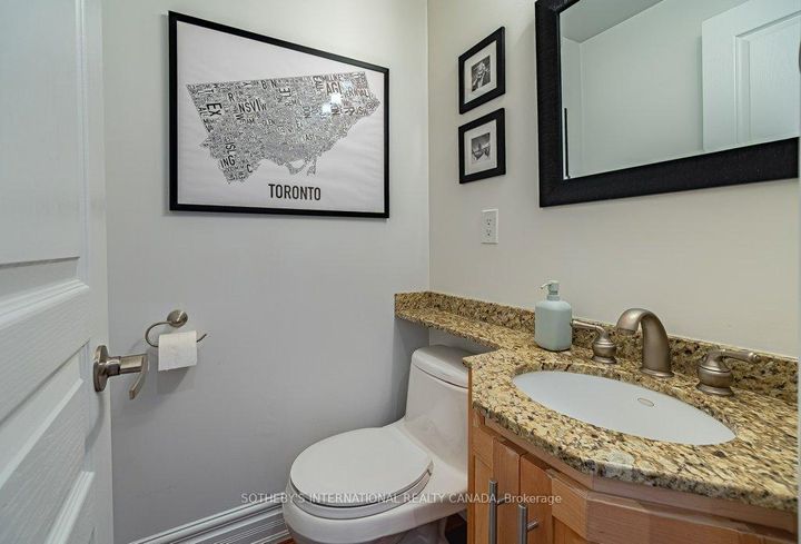 Photo 6 at 463 Shuter Street, Regent Park, Toronto